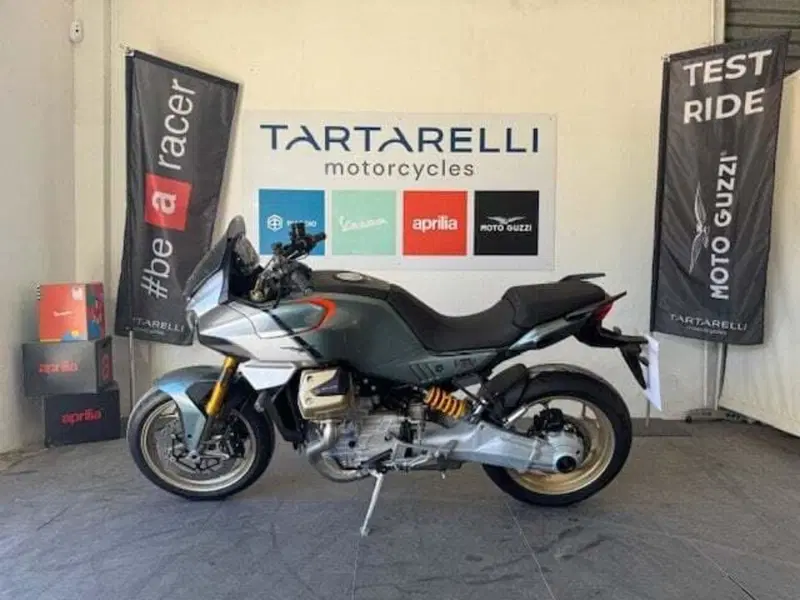 Moto Guzzi V100 Mandello S (2025 - 26)