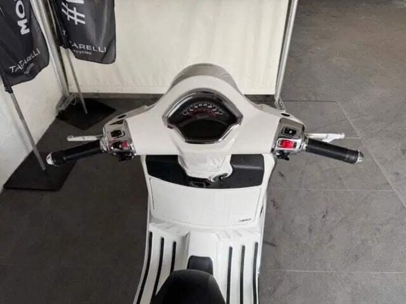 Vespa GTS 310 Super (2025 - 26) (5)