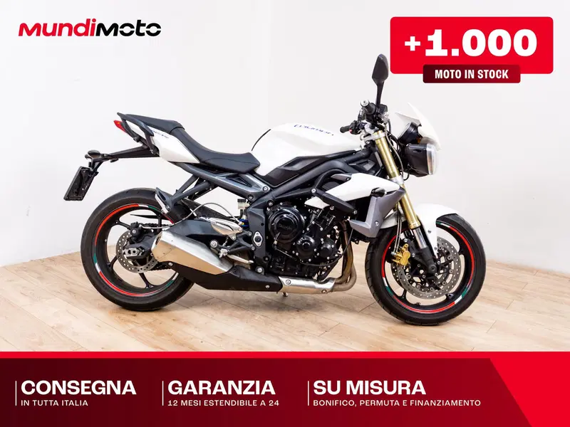 Triumph Street Triple (2013)