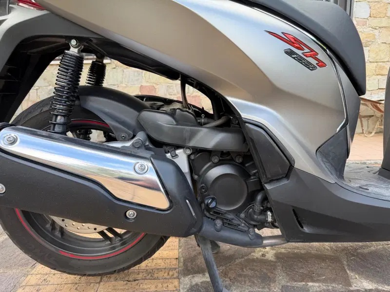 Honda SH 300 i Sport ABS (2018 - 20) (4)