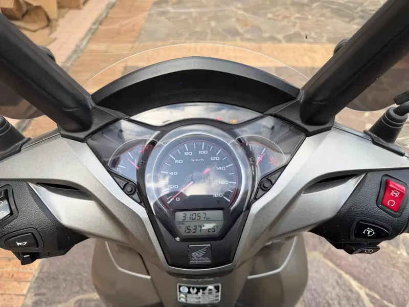 Honda SH 300 i Sport ABS (2018 - 20) (5)