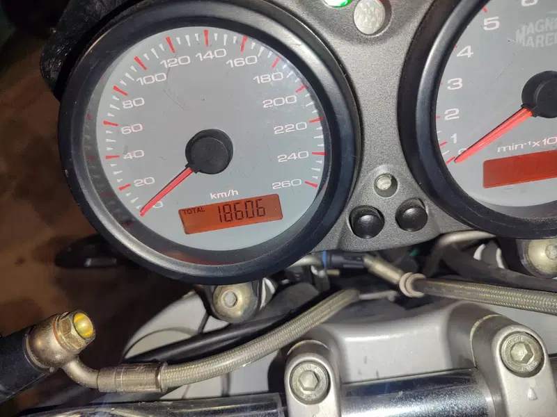 Ducati Monster 620 S  I.E (2002) (2)