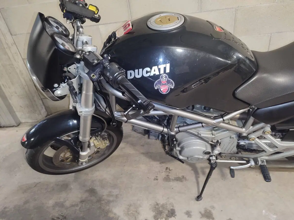 Ducati Monster 620 S  I.E (2002)