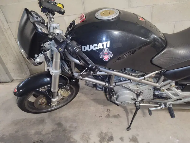 Ducati Monster 620 S  I.E (2002)