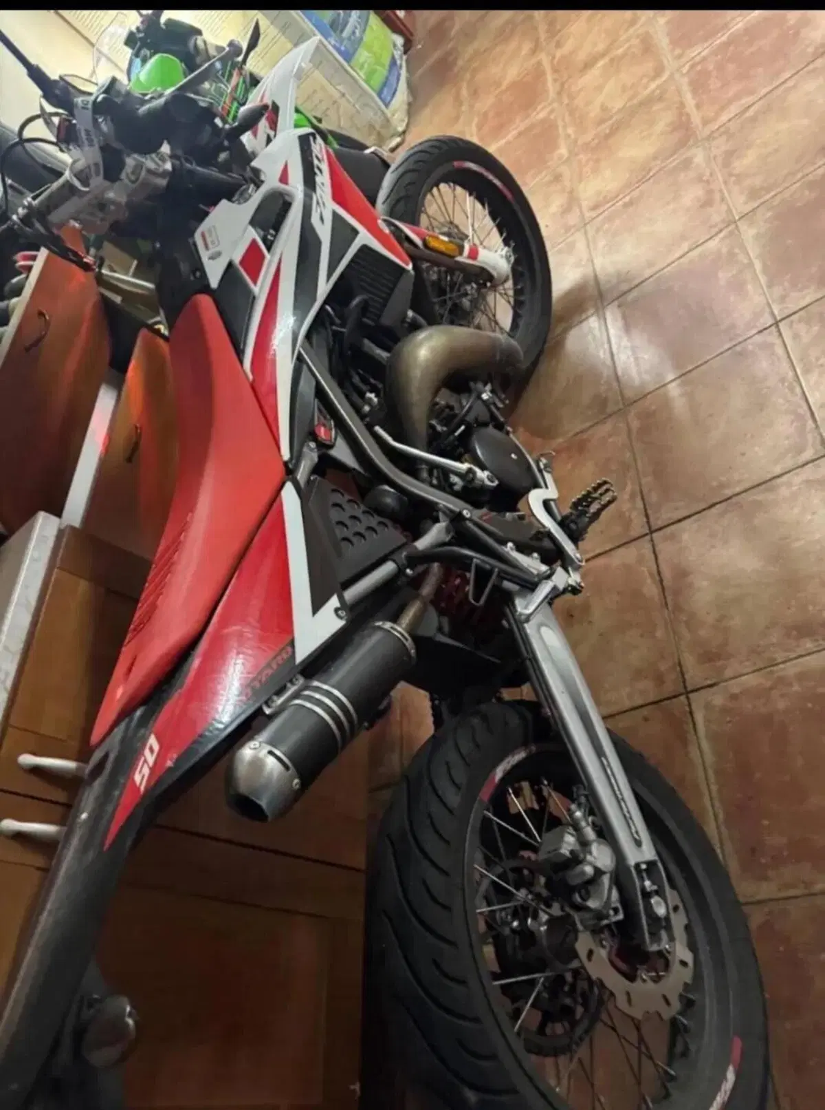 Fantic Motor Motard 50 Performance 2t (2020) (4)