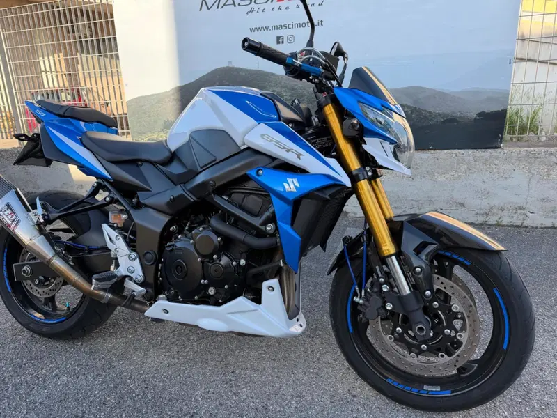 Suzuki GSR 750 Z ABS (2015 -16) (2)