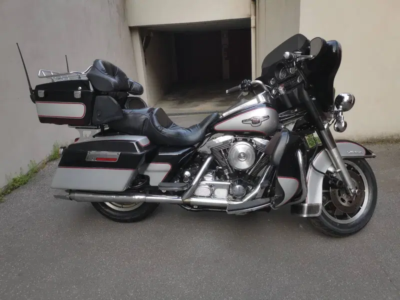 Harley-Davidson 1340 Electra Glide Ultra Classic (1994 - 98) - FLHTCU