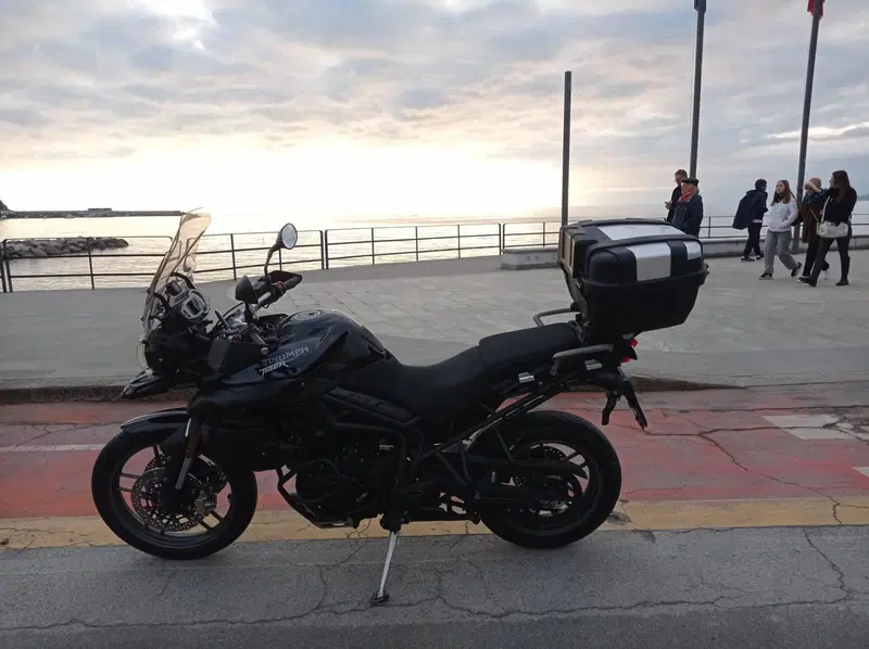 Triumph Tiger 800 ABS (2010 - 14) (2)