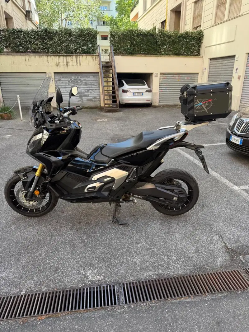 Honda X-ADV 750 DCT (2021 - 24) (8)