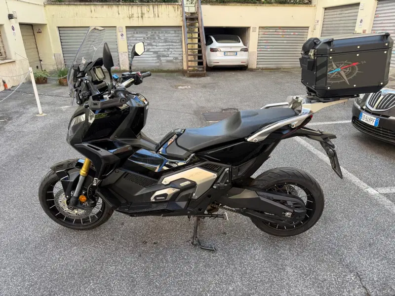 Honda X-ADV 750 DCT (2021 - 24) (9)