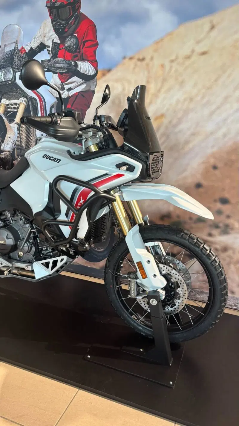 Ducati DesertX (2026)