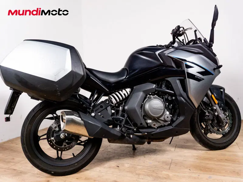 CFMOTO 650GT (2021 - 26) (3)