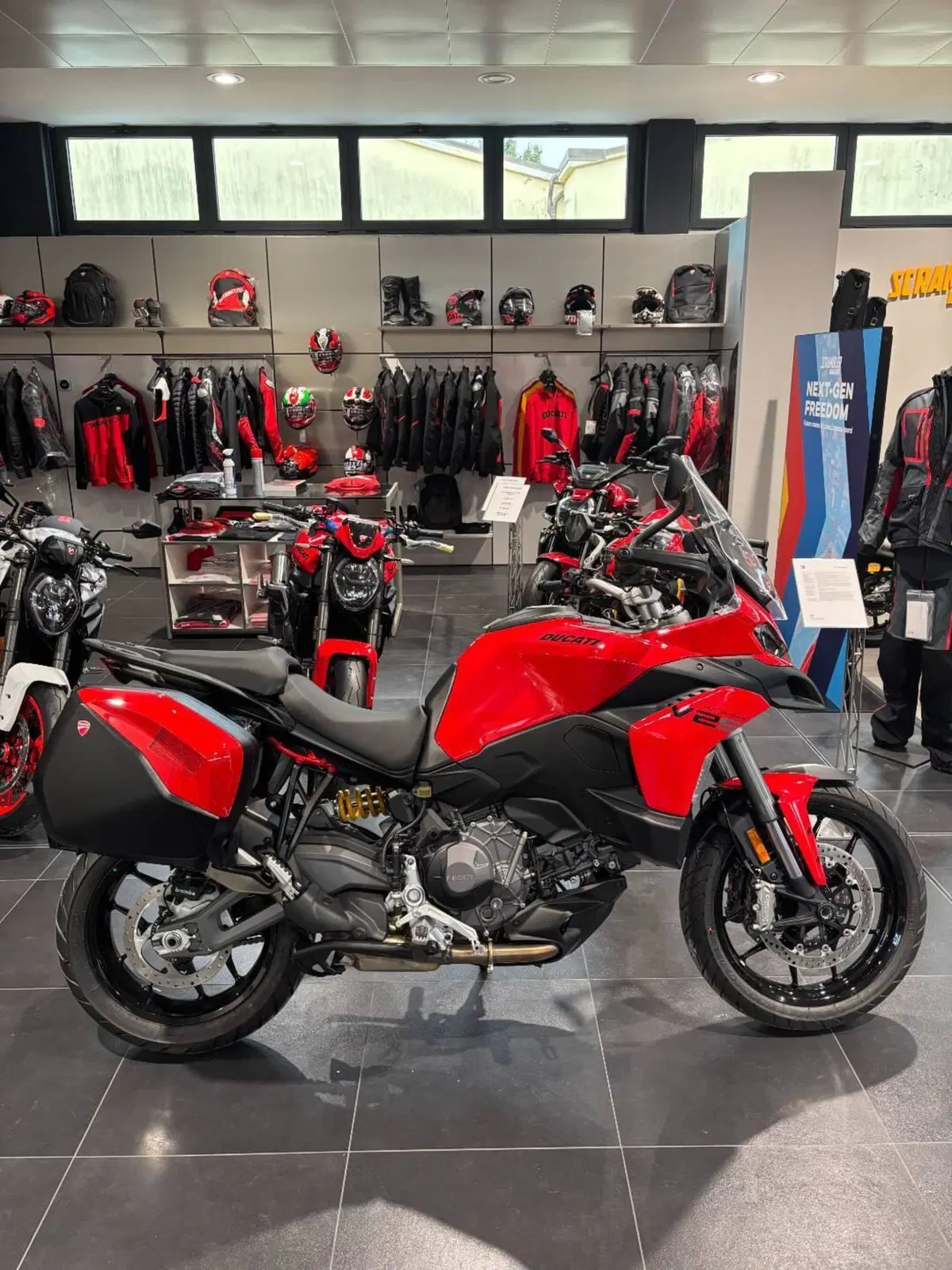Ducati Multistrada V2 S (2025 - 26)