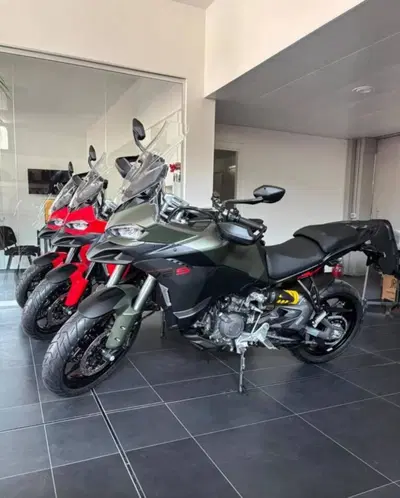 Ducati Multistrada V2 S (2025 - 26) nuova