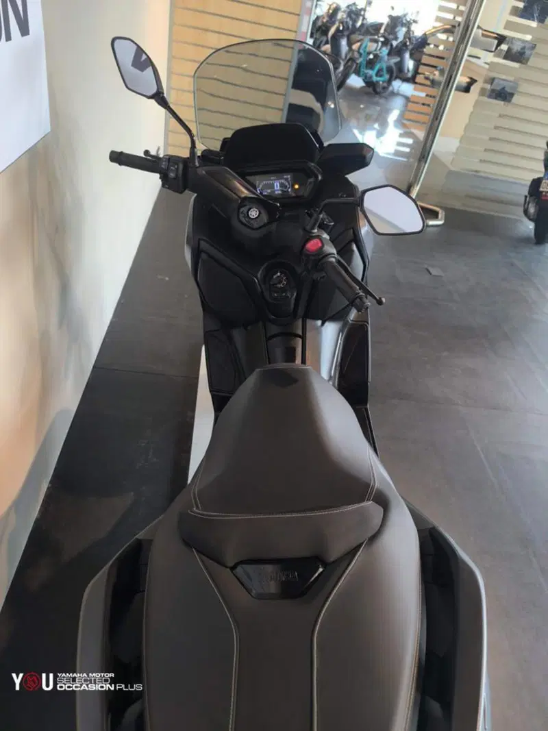 Yamaha X-Max 300 (2021 - 24) (7)