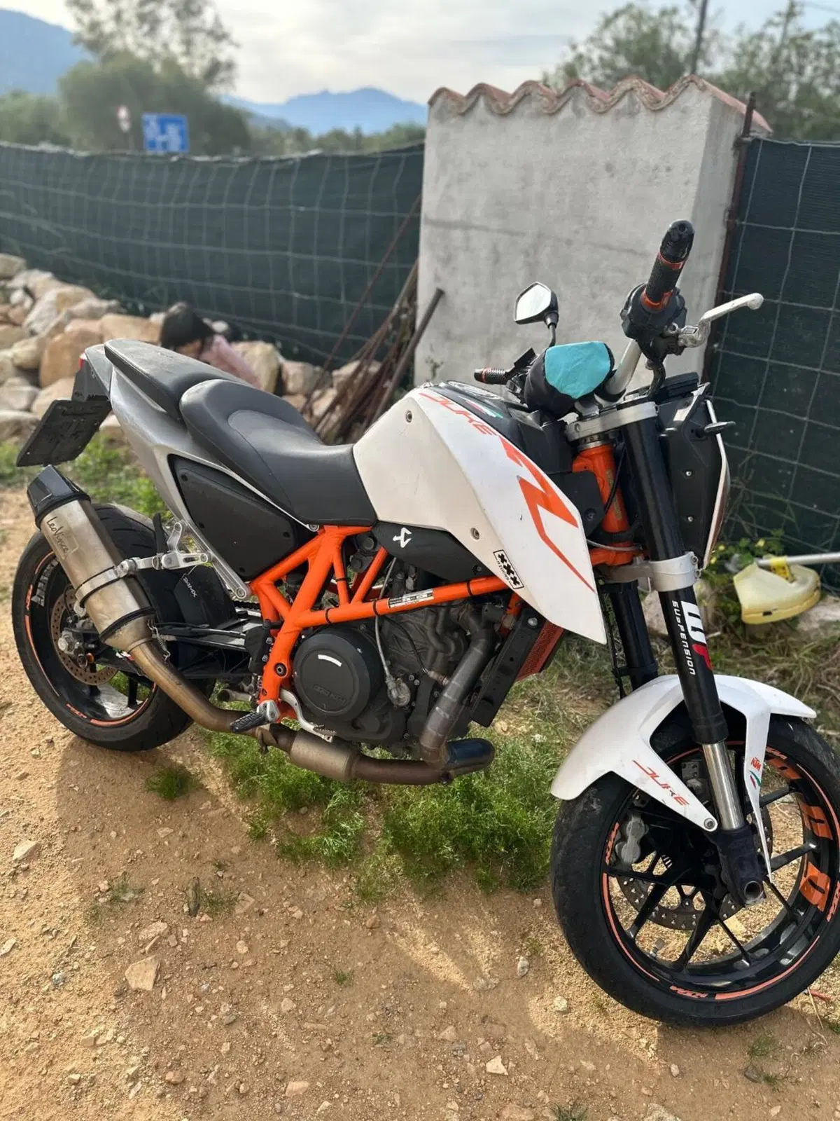 KTM 690 Duke R (2010 - 15)