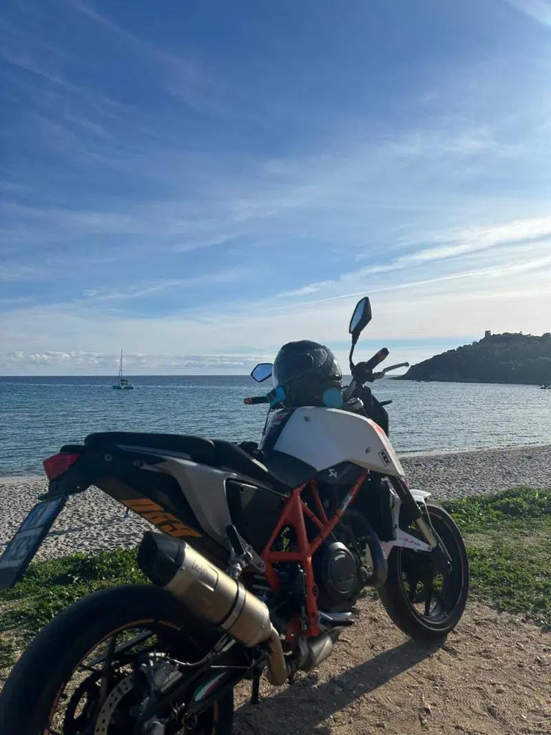 KTM 690 Duke R (2010 - 15) (7)