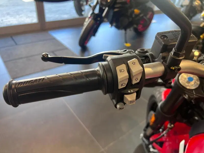 Ducati Scrambler 800 Icon (2025 - 26) (7)
