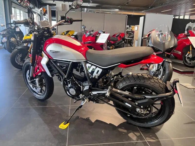 Ducati Scrambler 800 Icon (2025 - 26) (5)