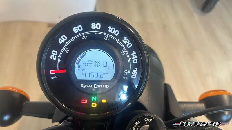 Royal Enfield HNTR 350 (2022 - 26) (5)