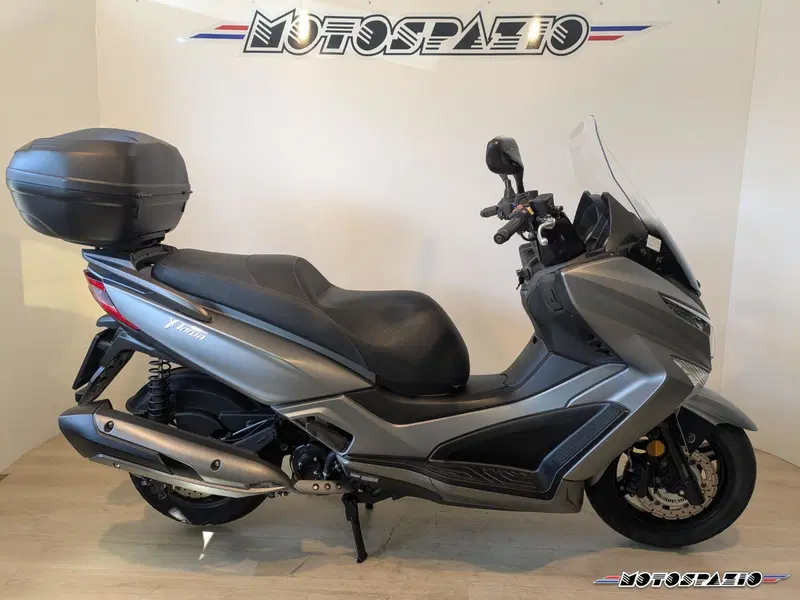 Kymco X-Town 300i ABS (2016 - 20) (2)