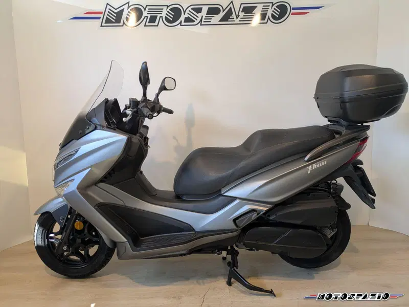Kymco X-Town 300i ABS (2016 - 20) (3)