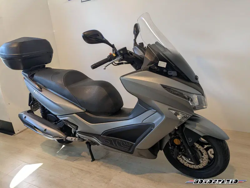 Kymco X-Town 300i ABS (2016 - 20) (4)