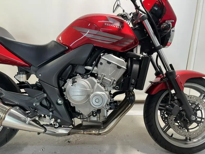 Honda CBF 600 N (2005- 11) (13)