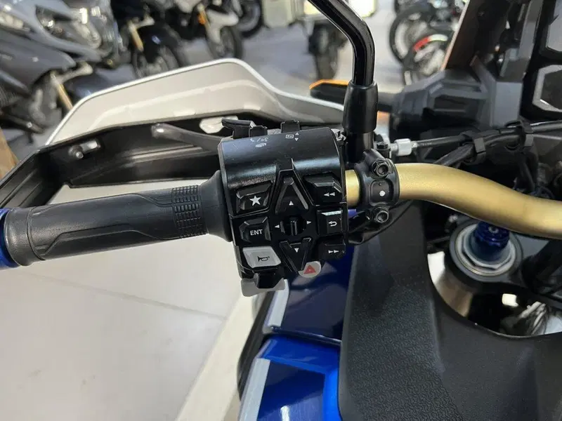 Honda Africa Twin CRF 1100L Adventure Sports DCT Travel Edition (2022 - 23) (7)