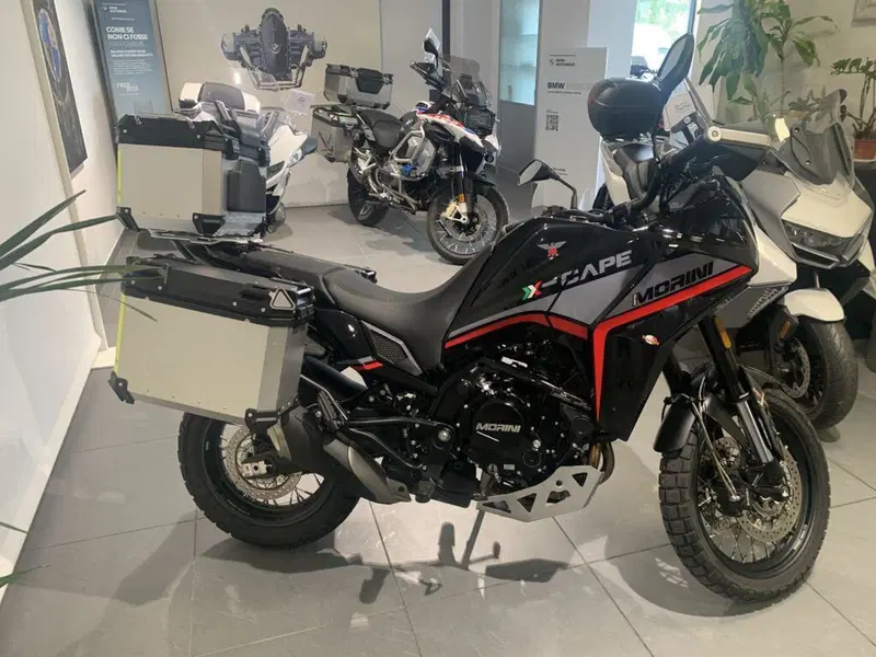 Moto Morini X-Cape 650 (2021 - 26) (12)