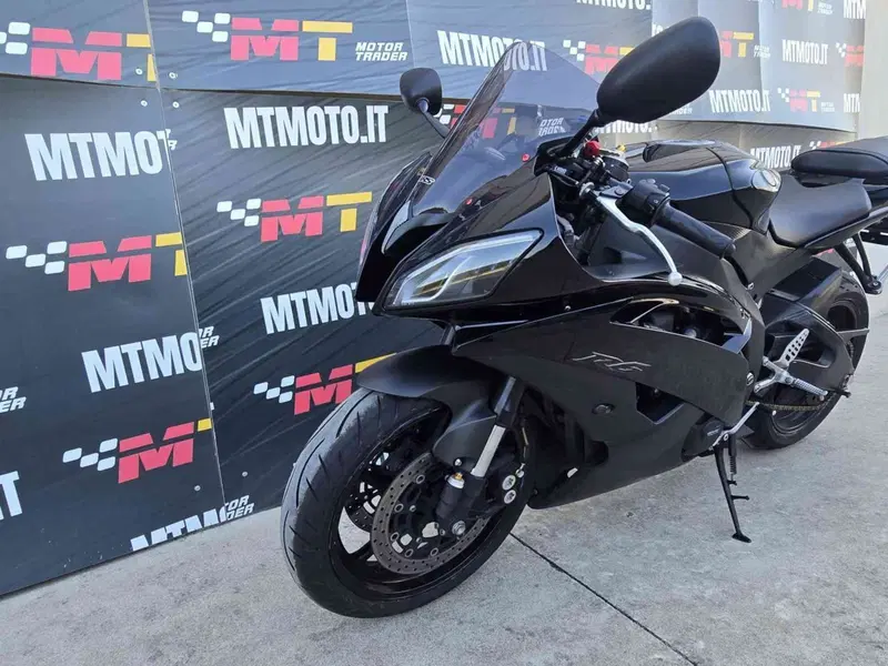 Yamaha YZF R6 (2010 - 16) (5)