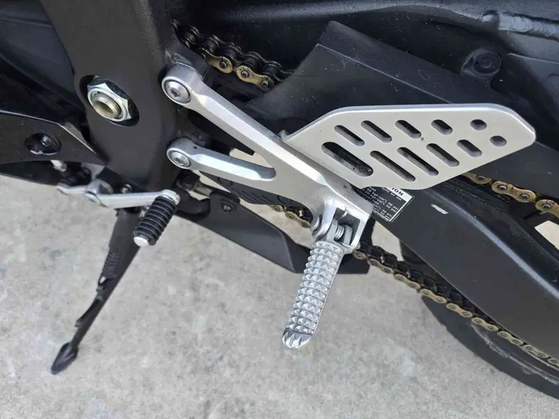 Yamaha YZF R6 (2010 - 16) (24)