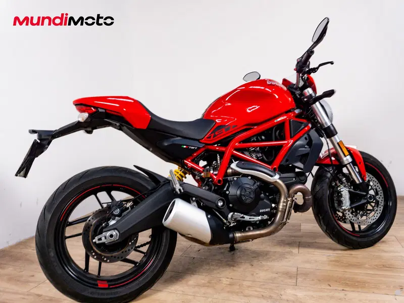 Ducati Monster 797 Plus (2019) (3)