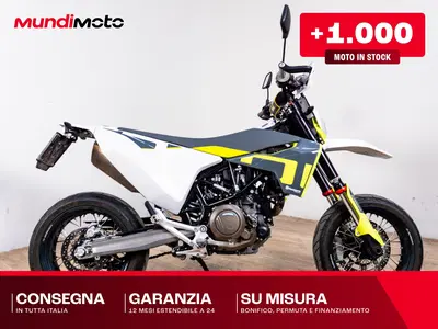 Husqvarna 701 Supermoto (2022) usata