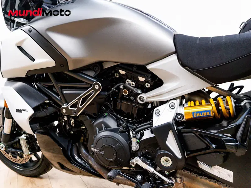 Ducati Diavel 1260 Lamborghini (2021) (10)