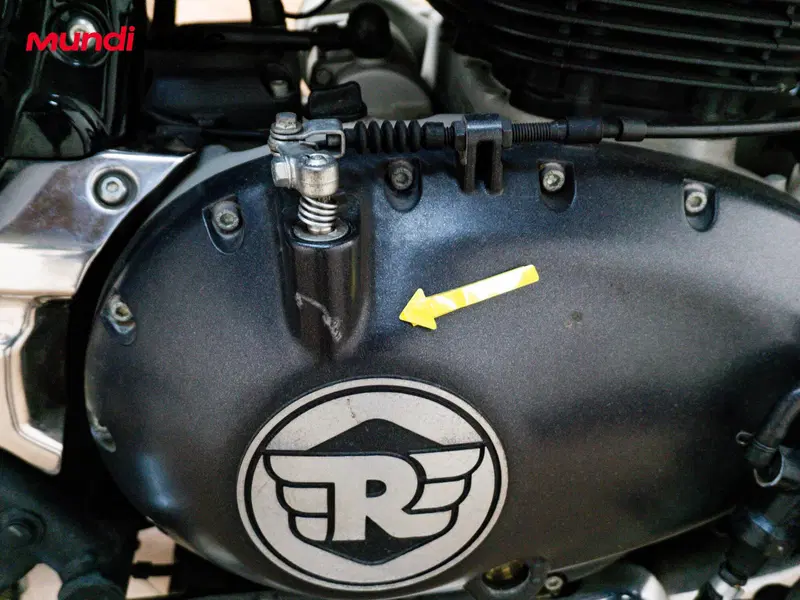 Royal Enfield Super Meteor 650 (2023 - 26) (14)