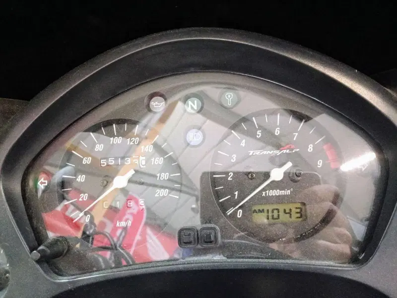Honda Transalp XL 650V (2000 - 04) (5)