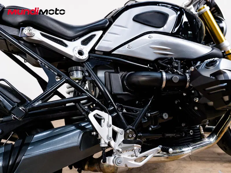 Bmw R nineT (2021 - 24) (4)