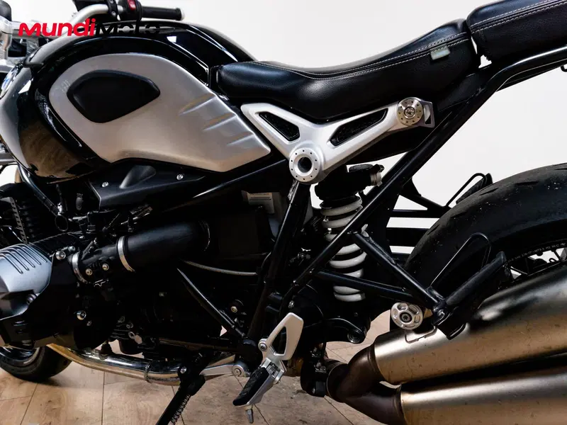 Bmw R nineT (2021 - 24) (10)