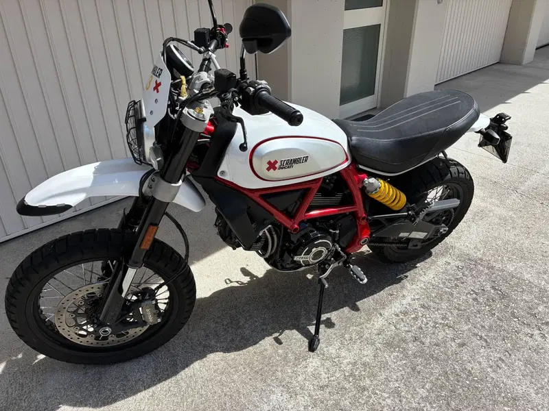 Ducati Scrambler 800 Desert Sled (2021 - 22) (2)