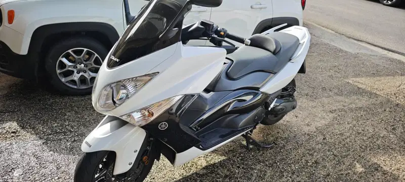 Yamaha T-Max 500 White Max (2010 - 11) (3)