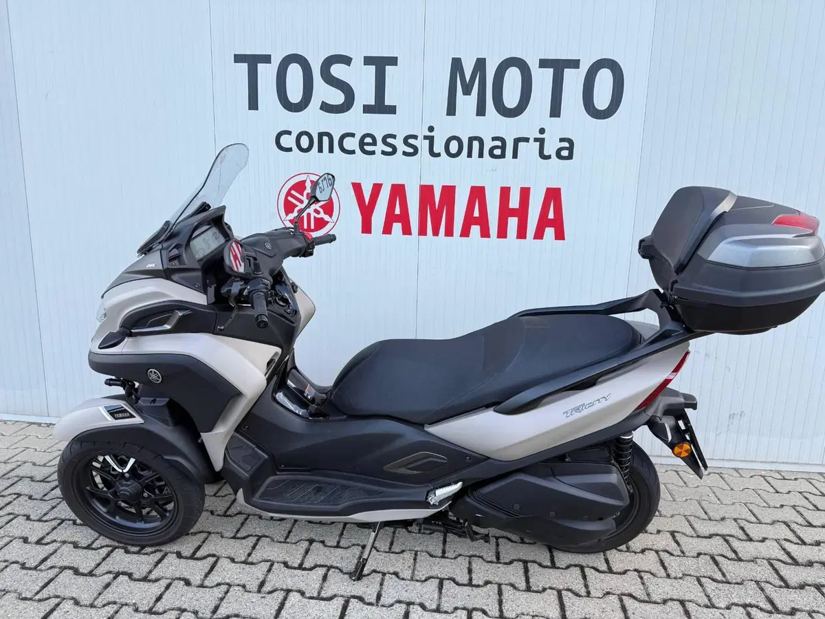 Yamaha Tricity 300 (2021 - 24)