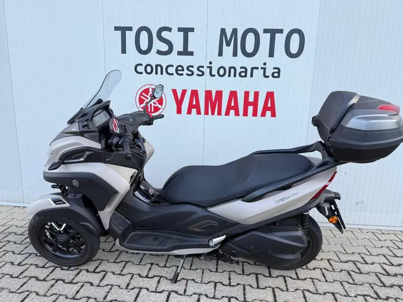 Yamaha Tricity 300 (2021 - 24)