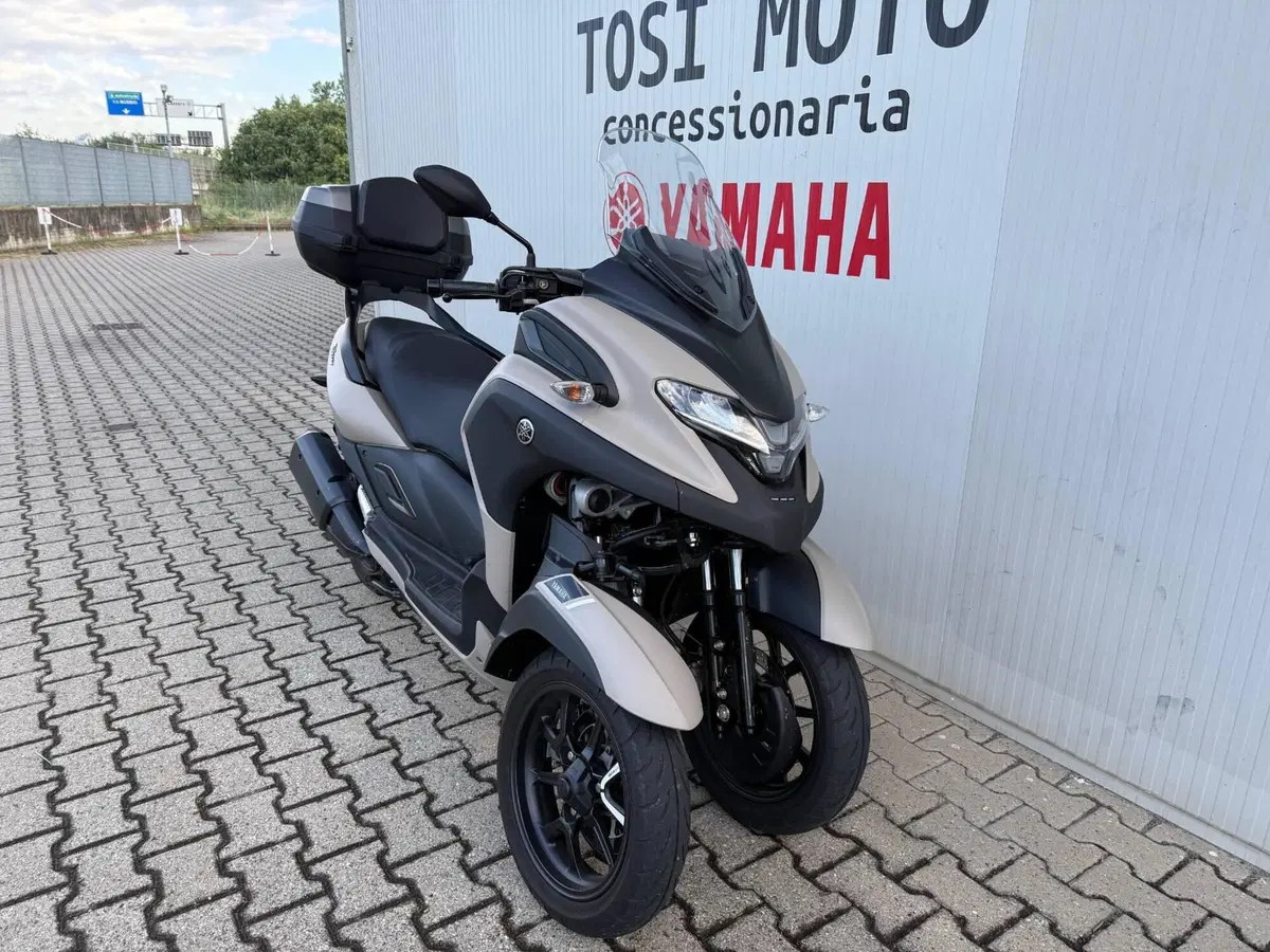 Yamaha Tricity 300 (2021 - 24) (3)