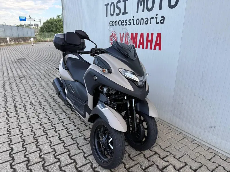 Yamaha Tricity 300 (2021 - 24) (3)