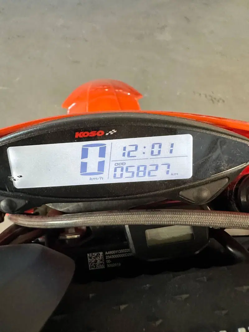 KTM 125 SX (2024) (10)
