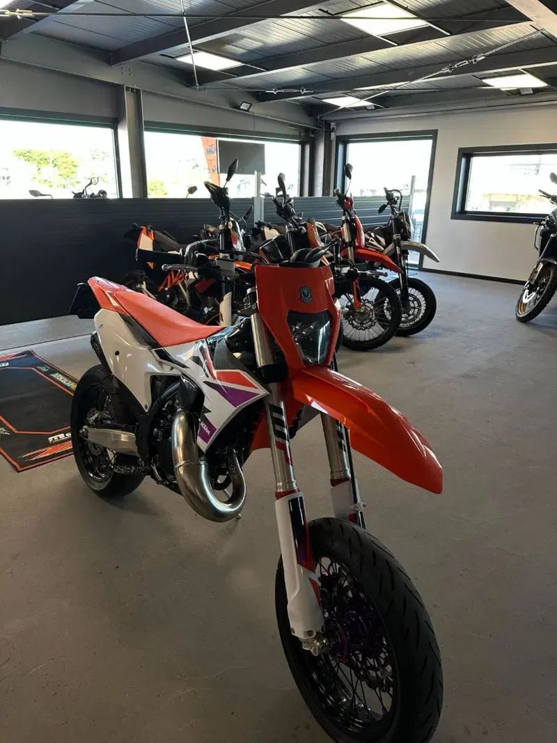 KTM 125 SX (2024) (4)