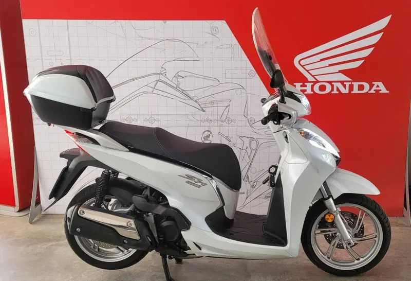 Honda SH 300 i ABS (2016 - 20) (5)