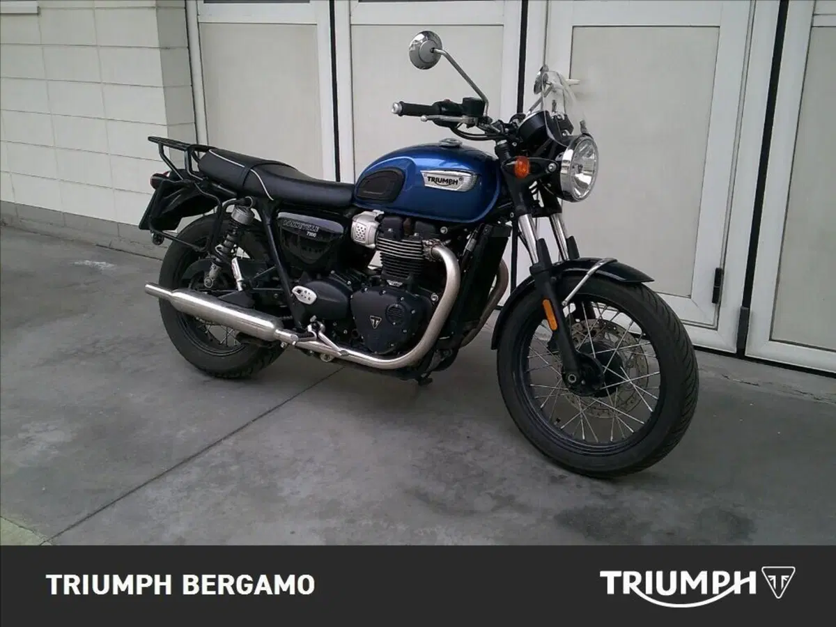 Triumph Bonneville T100 Chrome Edition (2023) (2)