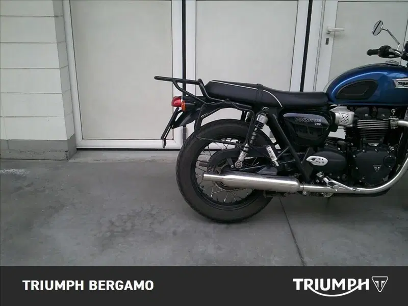 Triumph Bonneville T100 Chrome Edition (2023) (6)